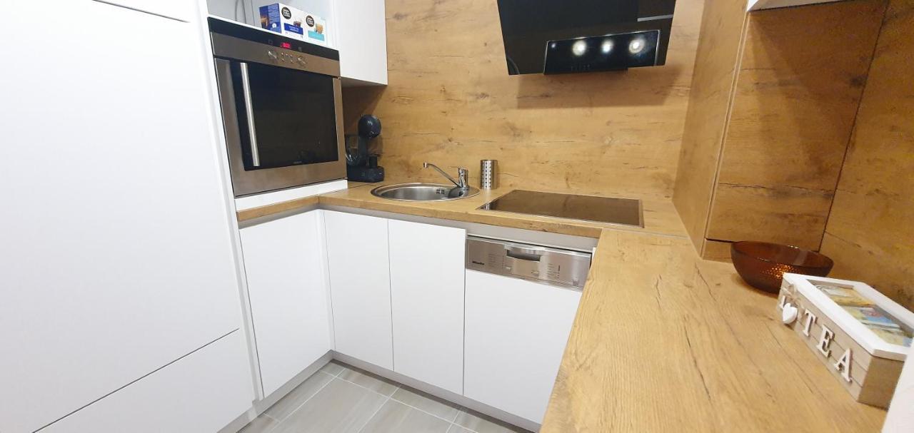 Atina Apartment Сараево Екстериор снимка